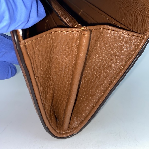 Michael Kors Leather Wallet / Clutch *New* - Picture 6 of 6